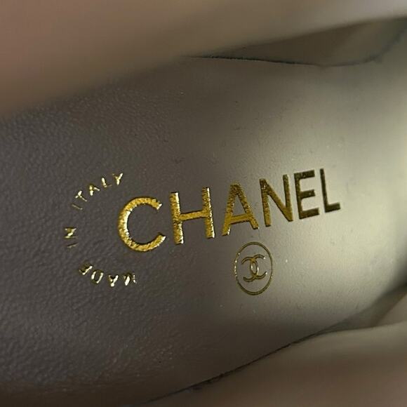 Chanel Tan Black Two Tone Interlocking CC Logo Wedge Boots Womens 39.5 / US 9.5 - Picture 13 of 14